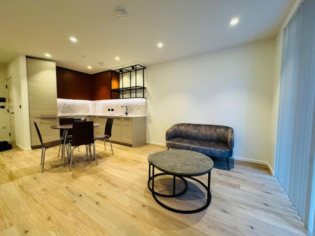 House for rent in Blackwall, Greater London