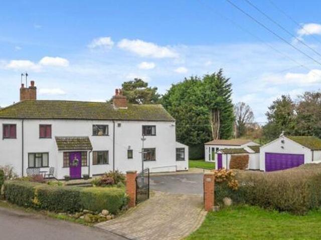 House for sale in Spon End, West Midlands
