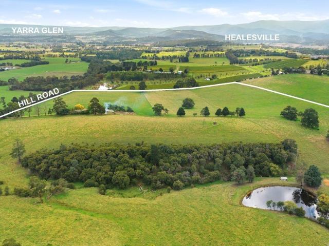 Cottage for sale in Camerons Creek, Victoria