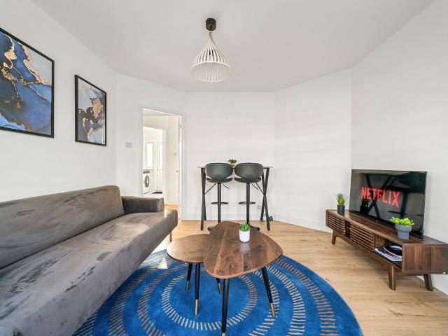 Apartment for rent in Yeading, Greater London