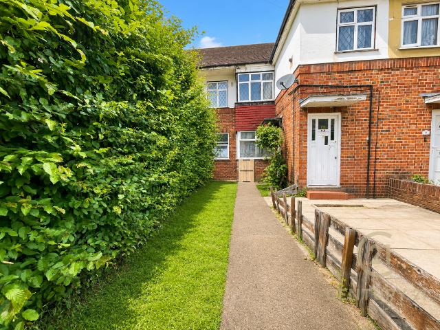 Apartment for rent in London Borough of Merton, Greater London