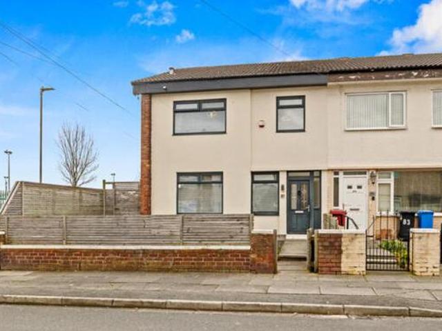 House for sale in Calderstones
