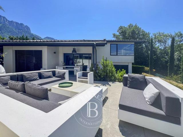 Villa vente à Annecy, Menthon-saint-bernard