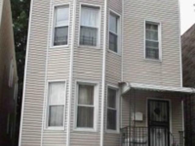 House for sale in The Bronx, Arverne