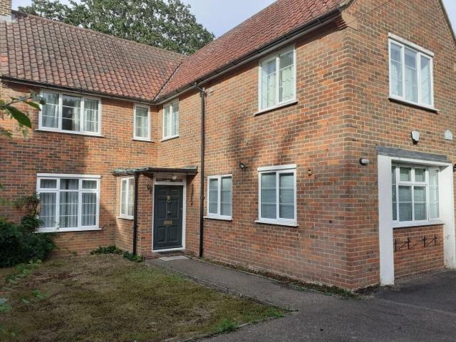 House for rent in Elstree, Hertsmere