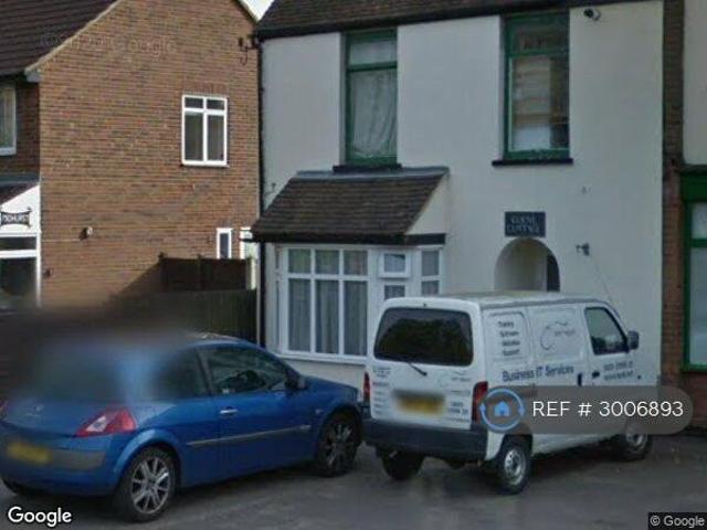 Apartment for rent in Five Acres, Hertfordshire