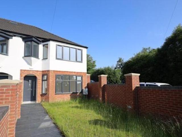 House for sale in Potters Bar, Hertfordshire