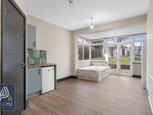 House for rent in Ganwick Corner, Potters Bar