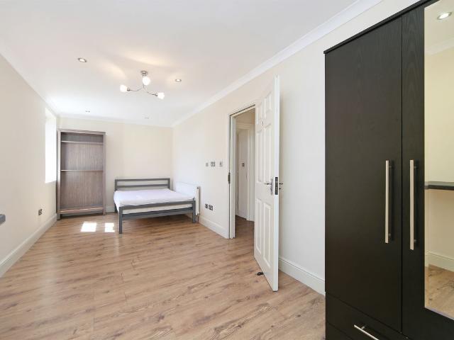 Studio for rent in St. George in the East, Whitechapel
