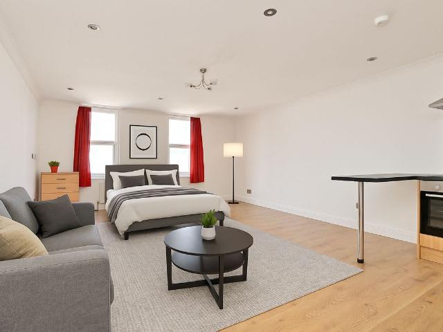 Studio for rent in St. George in the East, Greater London