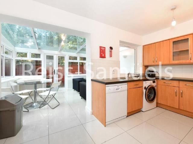 House for rent in Isle Of Dogs, Greater London