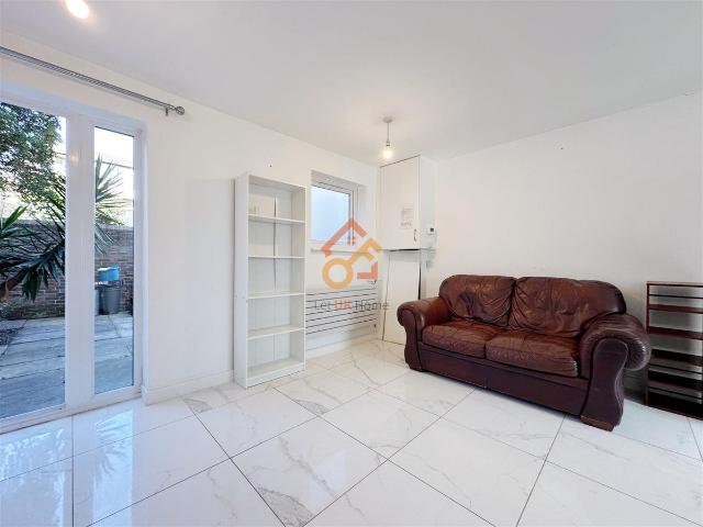 Apartment for rent in Isle Of Dogs, Greater London