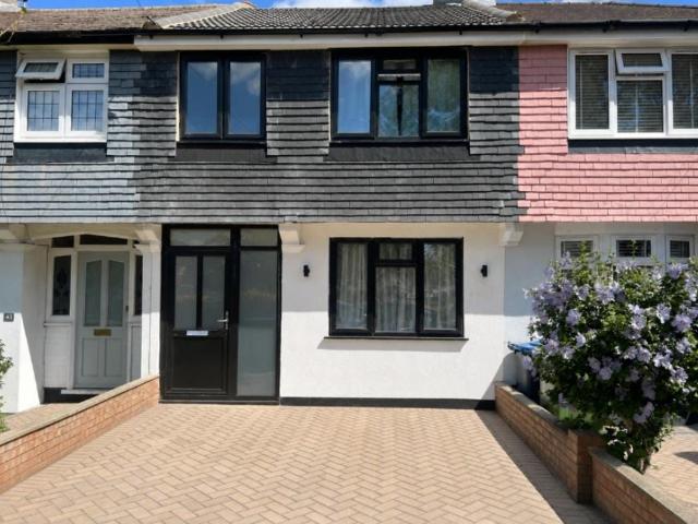 House for rent in Tolworth, Greater London