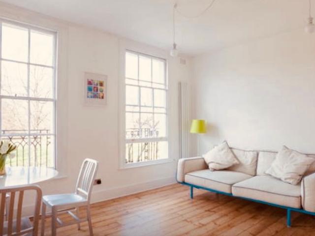House for rent in Barnsbury, Greater London