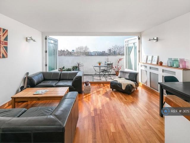 Apartment for rent in Angel, Greater London