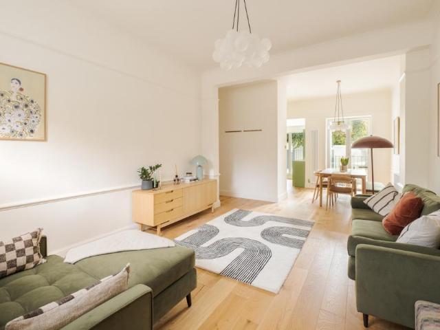 Apartment for rent in Angel, Greater London