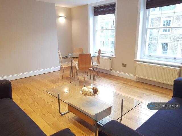 Apartment for rent in Canonbury, Greater London