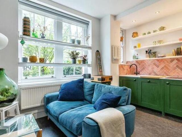 House for rent in Lyons, Greater London
