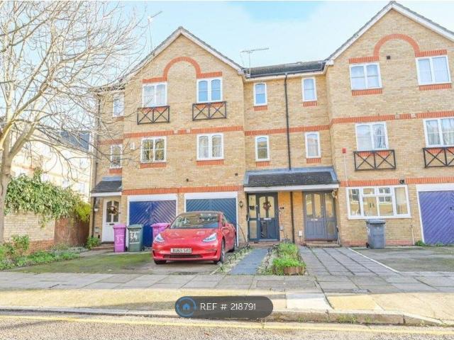 House for rent in Isle Of Dogs, Greater London