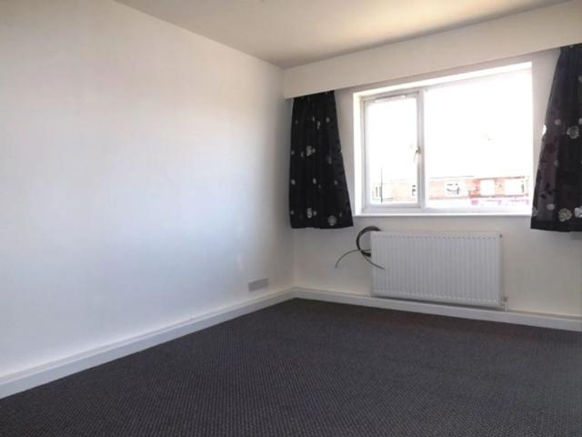 Apartment for rent in Sheffield Lane Top, Sheffield