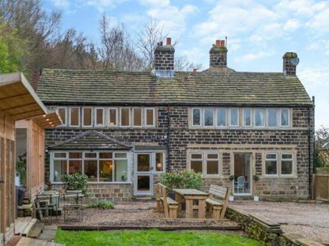 House for sale in Lyons, Greater London
