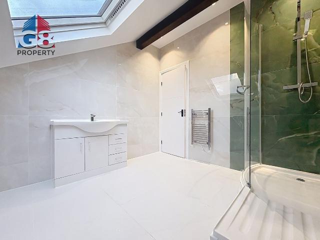 Apartment for rent in Oakwell, South Yorkshire
