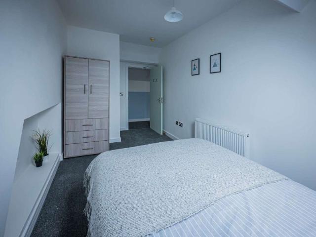 House for rent in Shaw Lands, Pogmoor