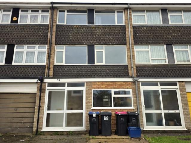 House for rent in North Shoebury, Alton Barnes