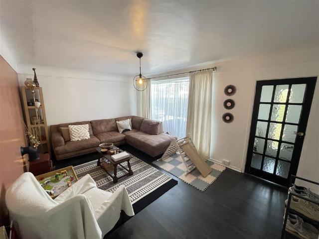 House for rent in Woodchurch, Greasby