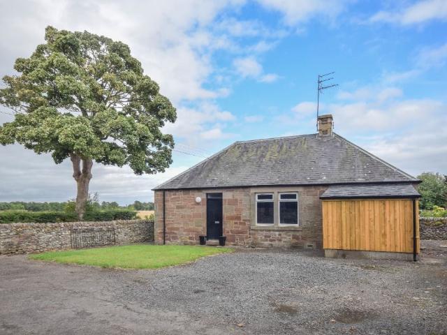 House for rent in Barnyards, Tannadice