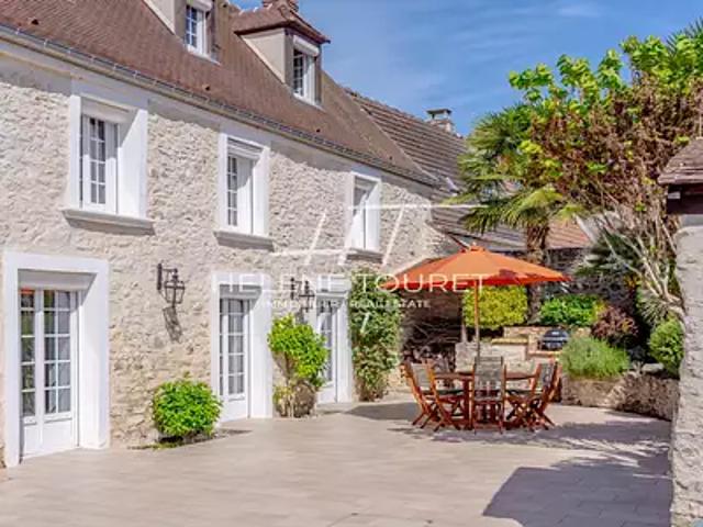 Maison vente à Senlis, Hauts-de-France