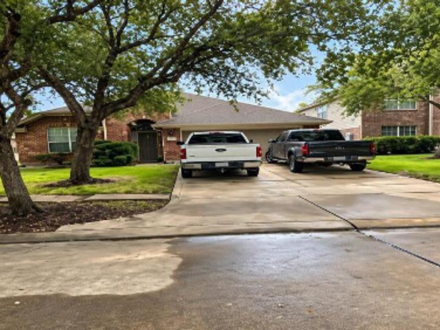House for sale in Rosharon, Brazoria County