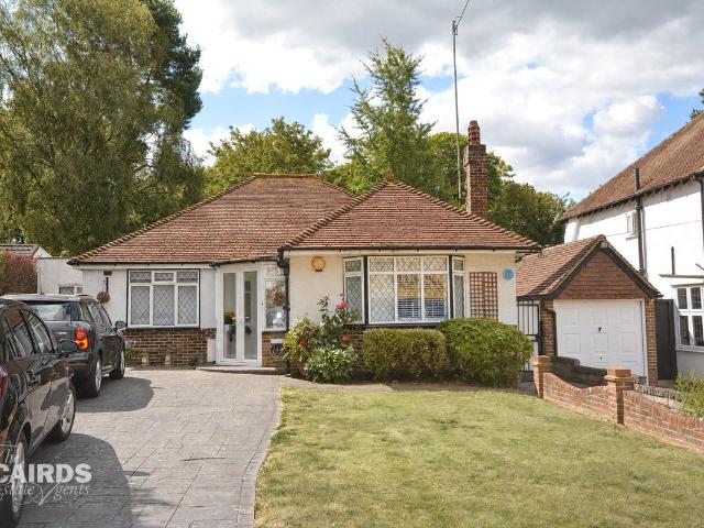 House for rent in Woodcote, Epsom