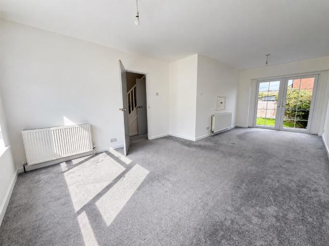 House for rent in Polegate, Cross In Hand