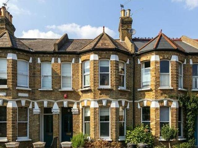 House for sale in Twickenham, Greater London