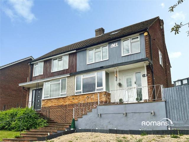House for rent in Castlefield, Cressex