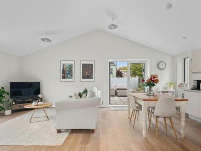 House for sale in Feckenham, City Of Bristol
