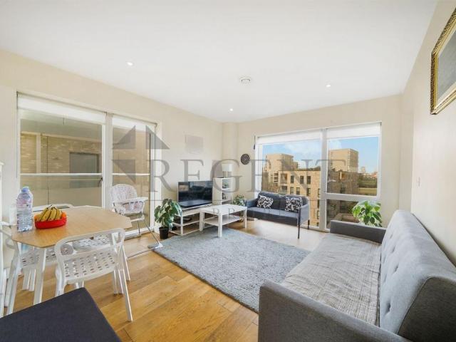 Apartment for rent in East Greenwich, Greater London