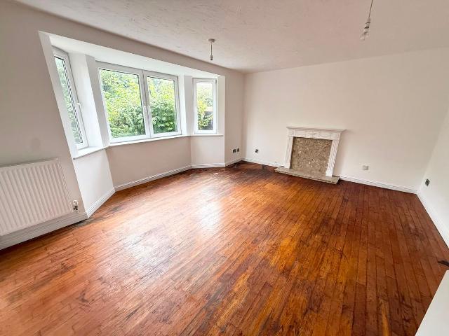 Apartment for rent in City Centre, Falcon Lodge