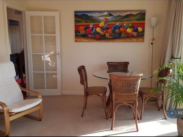 Apartment for rent in City Centre, Falcon Lodge