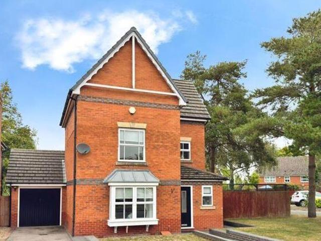 House for sale in Falcon Lodge, Birmingham
