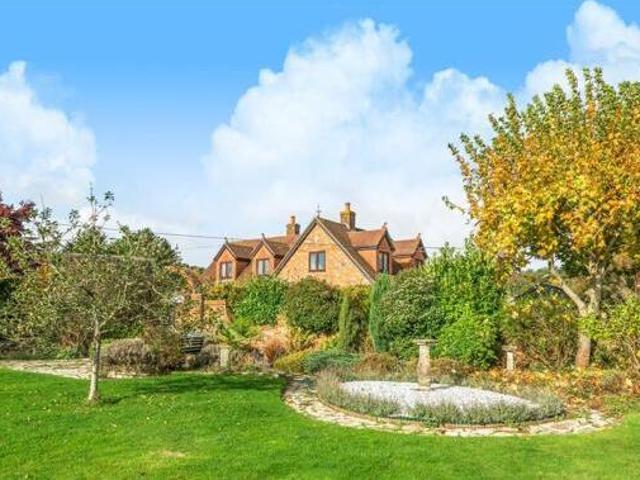 House for sale in Bournemouth, Bournemouth, Christchurch and Poole