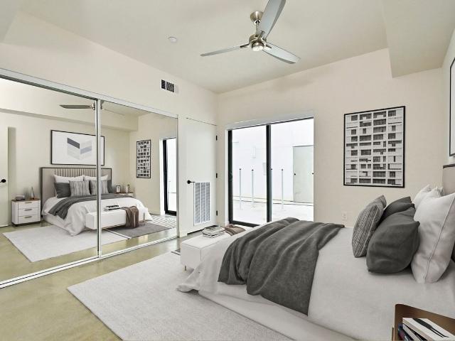 Apartment for rent in Canoga Park, California