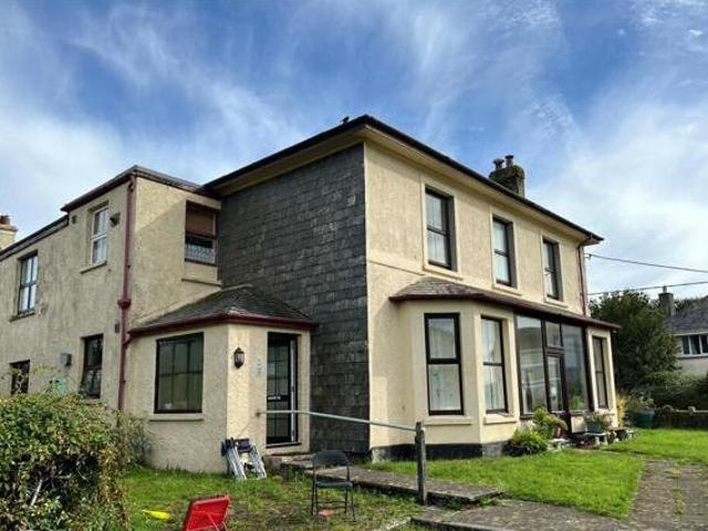 House for sale in Lamellion, Cornwall