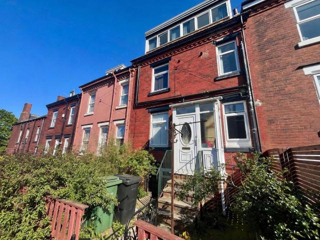 Apartment for rent in Armley, West Yorkshire