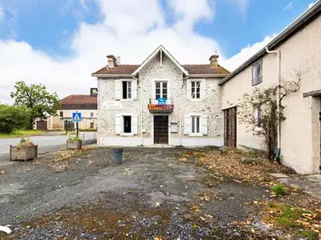 Maison vente à Oloron-Sainte-Marie, Barraute-camu