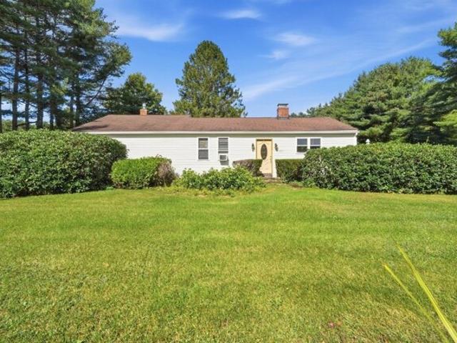 House for sale in Wheelwright, Hardwick