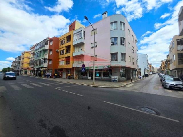 Loja venda em Verderena, Setúbal