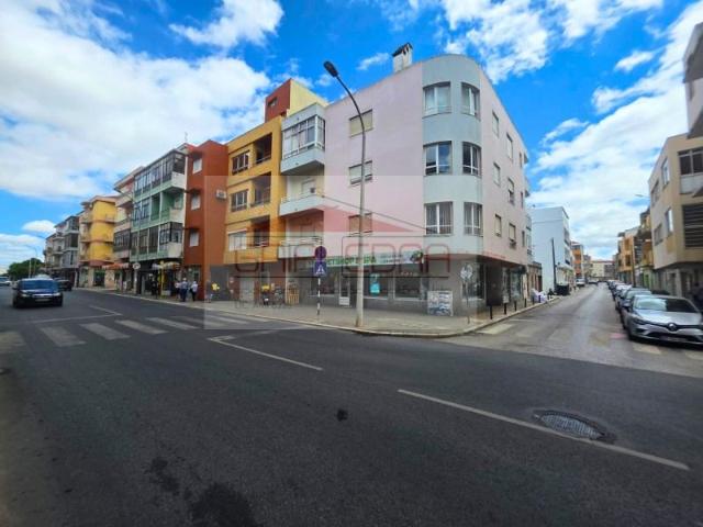 Loja venda em Verderena, Setúbal
