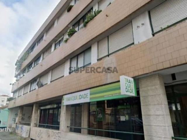 Armazém venda em Setúbal